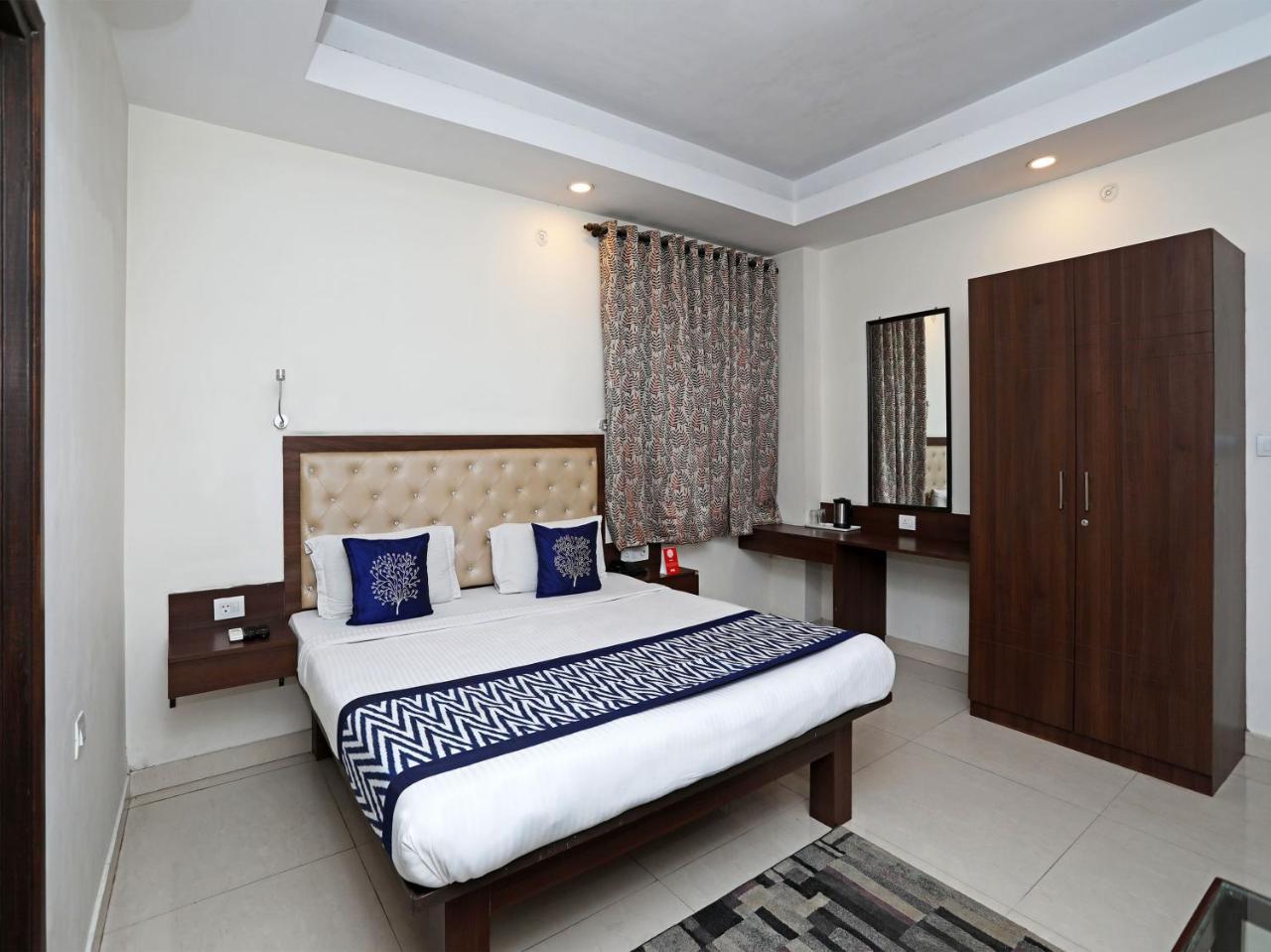 Oyo 680 Hotel Ranjana Heritage Lucknow Extérieur photo