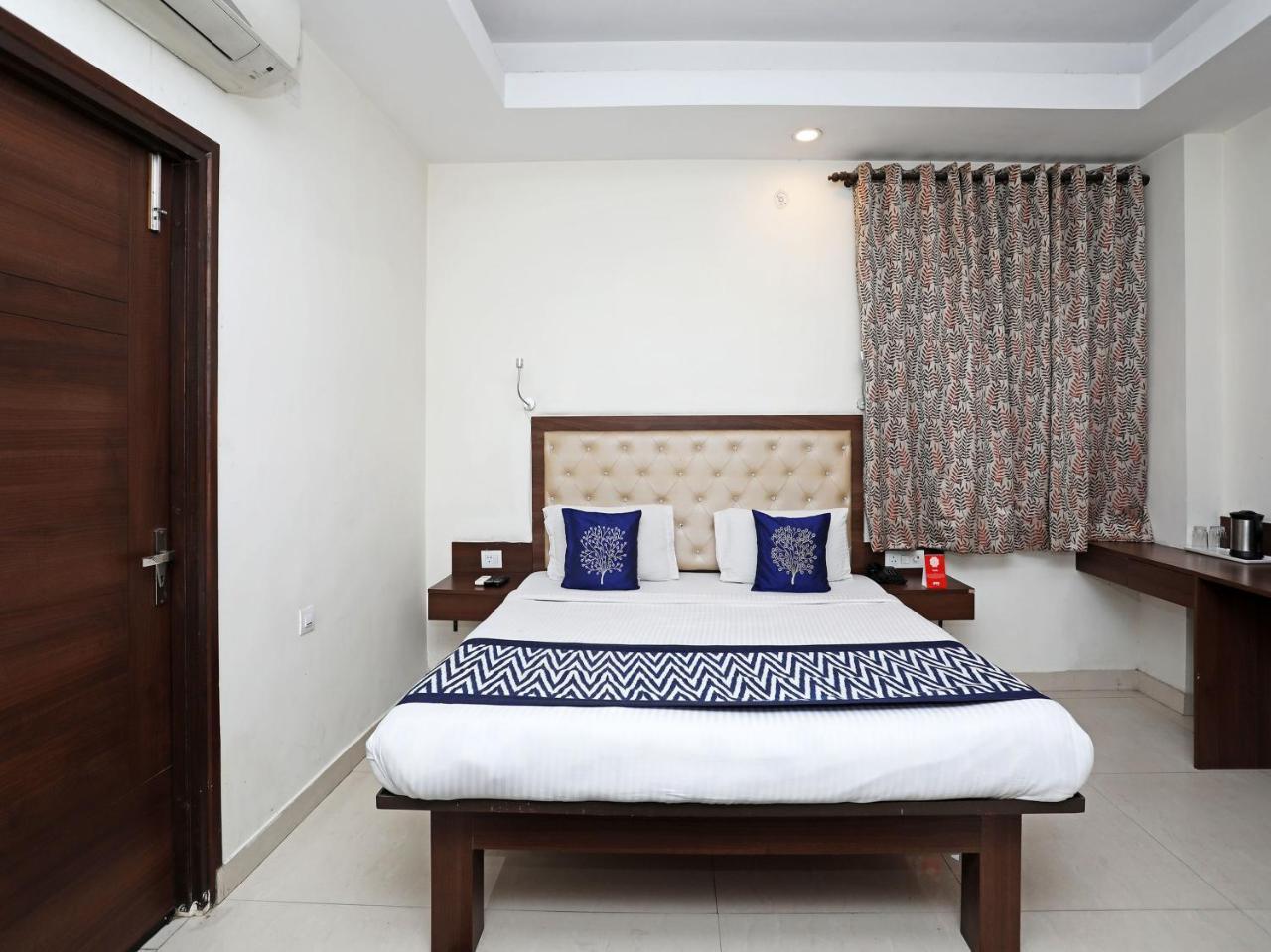 Oyo 680 Hotel Ranjana Heritage Lucknow Extérieur photo